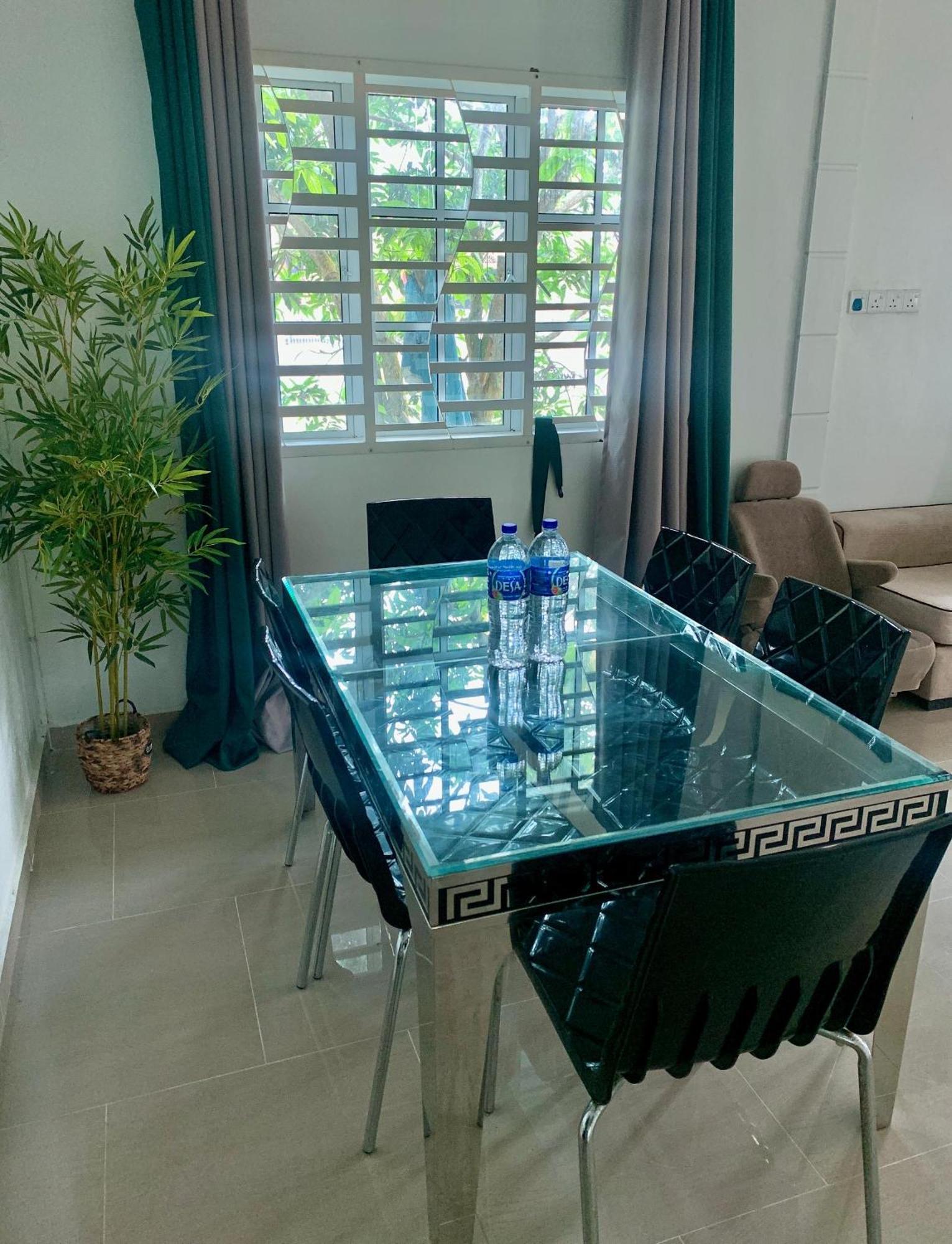 Tiara Inn Homestay 2 Tingkat Pontian Johor Pontian Besar المظهر الخارجي الصورة